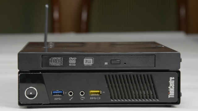 Lenovo thinkcentre m73 не включается